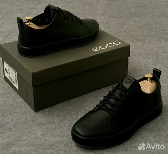 Кроссовки Ecco долговечные