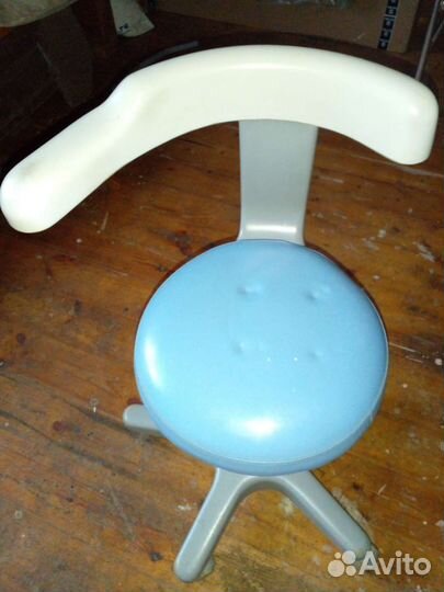Стул мастера таблетка
