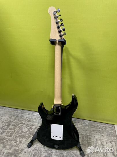 Электрогитара Yamaha Pacifica 112J