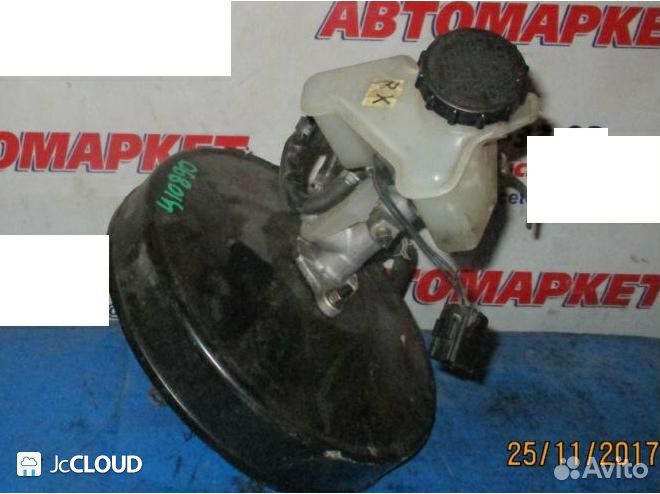 Главный тормозной цилиндр на mazda bongo SK82M F8