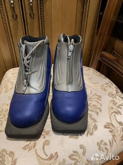 Лыжные ботинки 35 размер