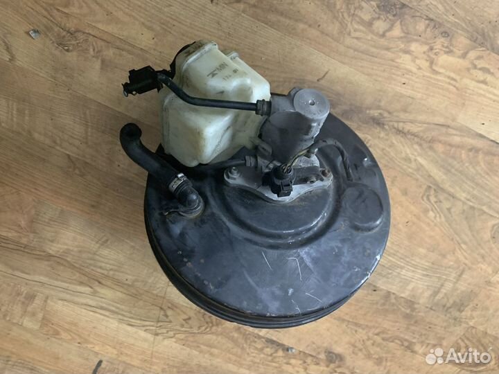 Вакуумный усилитель vw Тауран