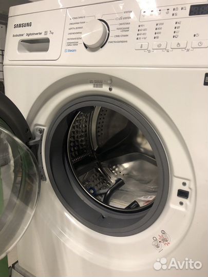 Стиральная машина узкая Samsung-WW70A4S21VE