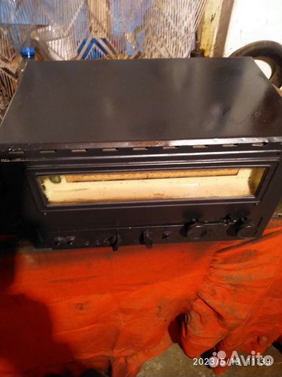 Радиоприемник ретро