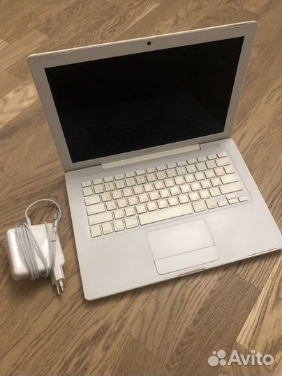 Macbook