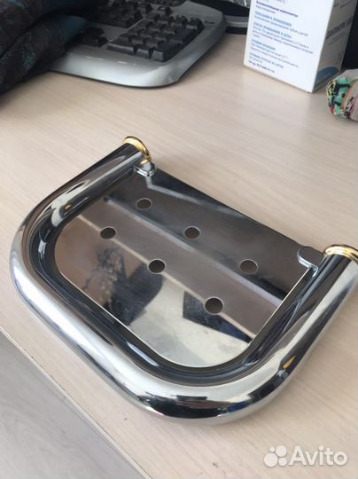 Полка настенная металлическая