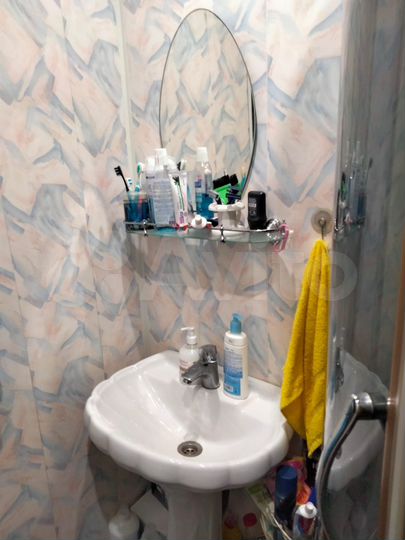 3-к. квартира, 70 м², 1/3 эт.