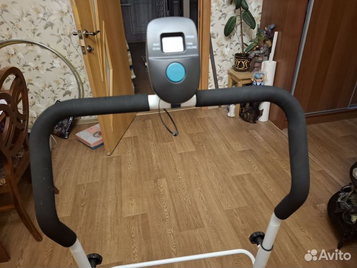 Беговая дорожка механическая