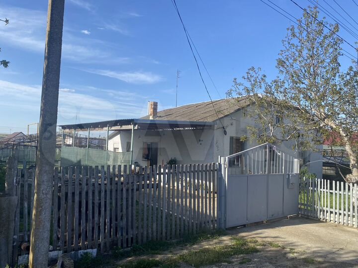 Дом 66,4 м² на участке 6 сот.