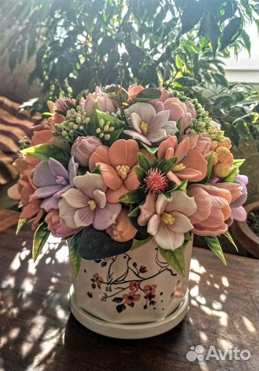 Букет из мыла в керамическом кашпо