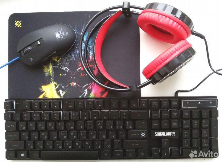 Набор Defender Singularity MKP-118 новый