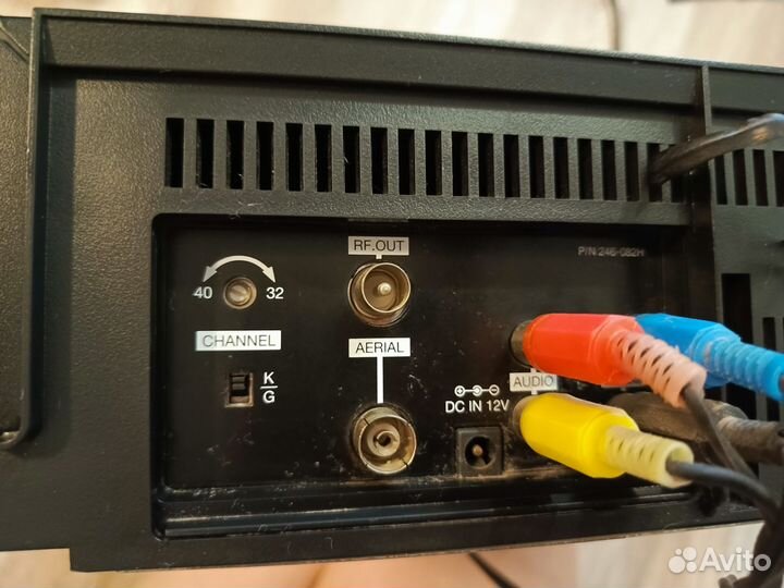 Видеомагнитофон LG