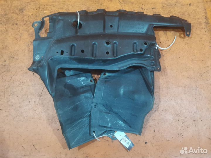 Защита двс Toyota Voxy AZR60G (Переднее)