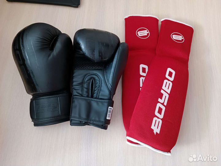 Боксерские перчатки детские 8 oz + защита
