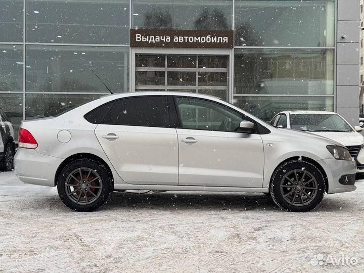 Volkswagen Polo 1.6 AT, 2011, 182 859 км