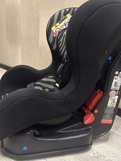 Продам комфортное автокресло 0-18 кг
