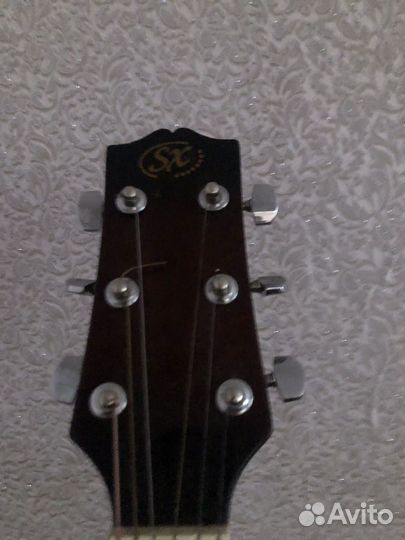 Акустическая гитара Custom Guitars