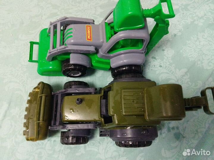 Трактор экскаватор