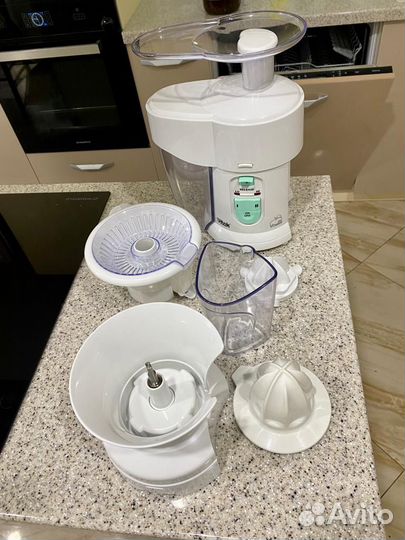 Соковыжималка Vitek-1600