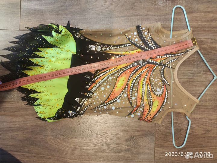 Купальник для художественной гимнастики