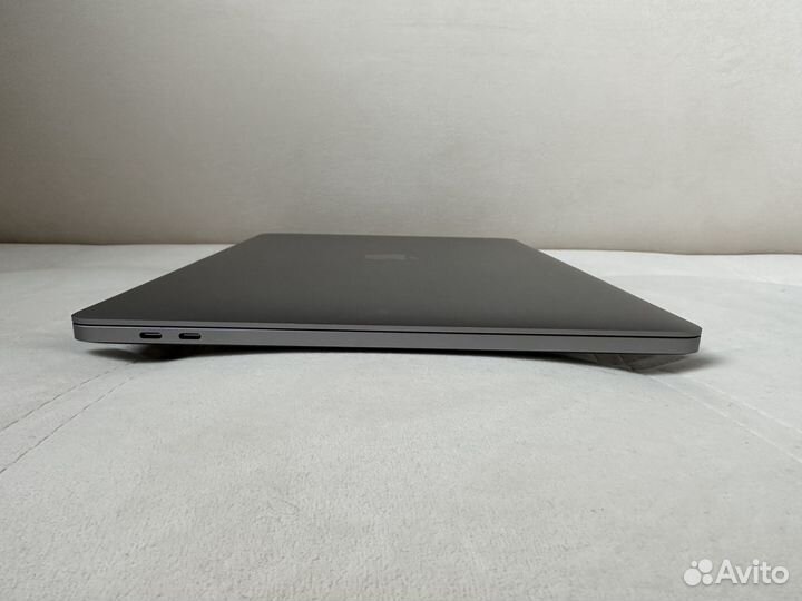 MacBook Pro 16 i9 16GB 1Тб SSD Touch Bar Ростест