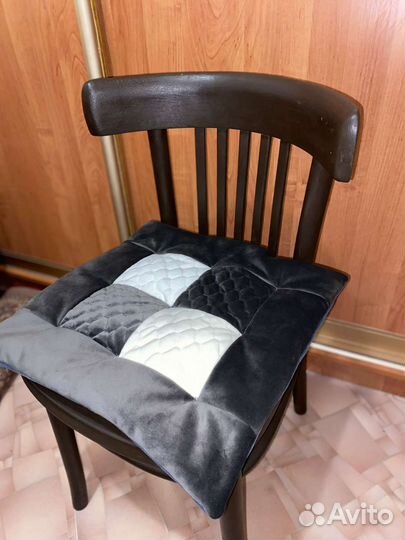 Подушки для стульев