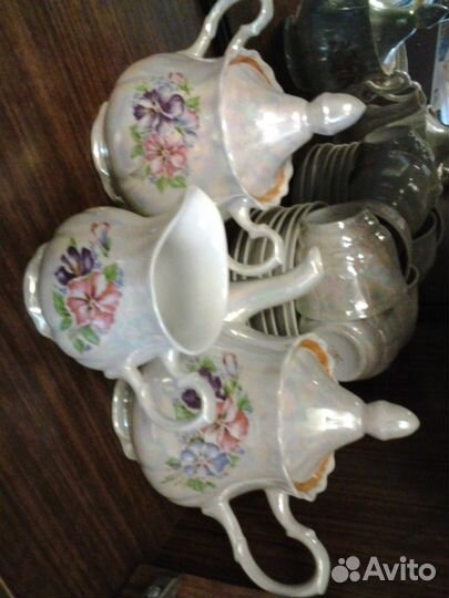 Фарфоровые посуда,статуэтки Цена указана в описани