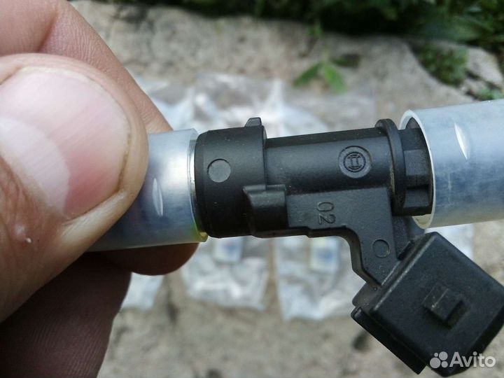 Топливные форсунки bosch