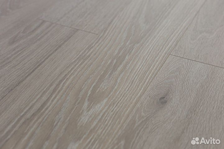 Кварцвиниловый ламинат