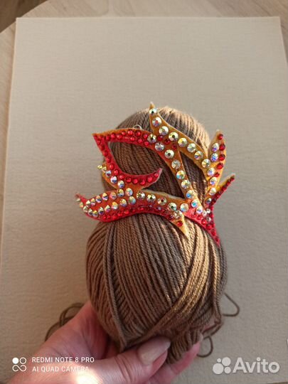 Украшение на голову (на кичку)