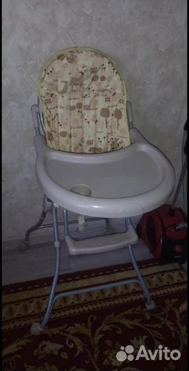 Стульчик для кормления