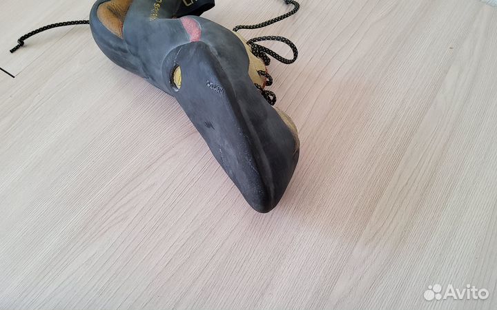 Скальники La Sportiva testarossa