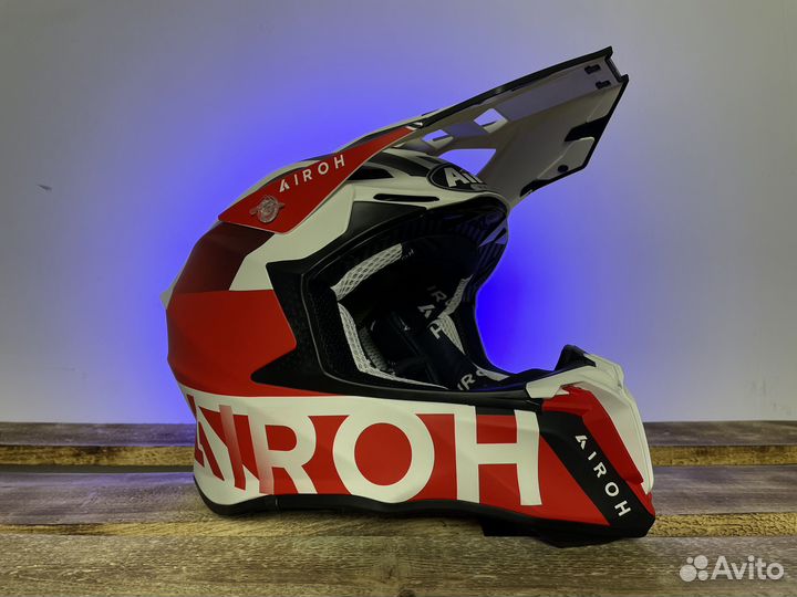 Кроссовый шлем Airoh Twist 2.0 Red Matt