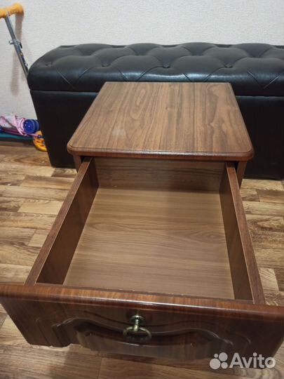 Тумба прикроватная бу