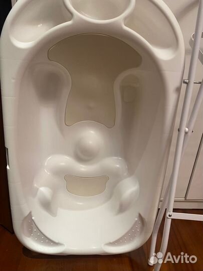 Детская ванночка для купания с подставкой