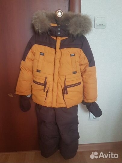 Костюм