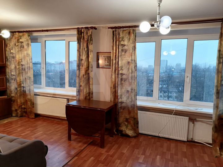 2-к. квартира, 53 м², 9/13 эт.