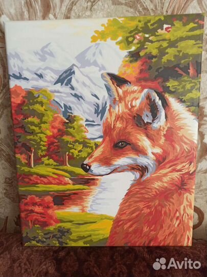 Картины много