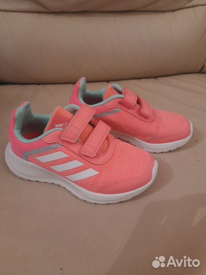 Кроссовки adidas