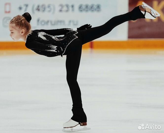 Костюм для фигурного катания 134