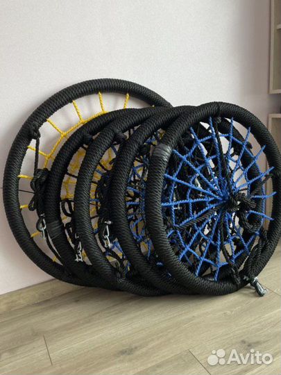 Подвесные качели