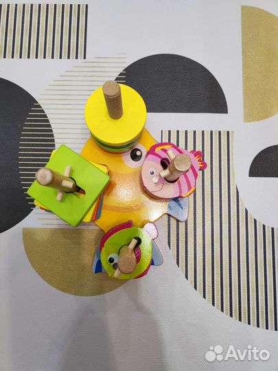 Развивающие игрушки