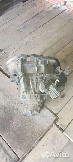 Renault laguna 2 МКПП 1.8 бензин jr5010