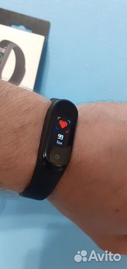 Фитнес браслет Xiaomi Mi Band 4