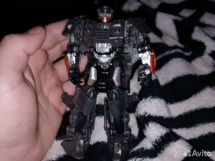 Игрушка робот трансформер