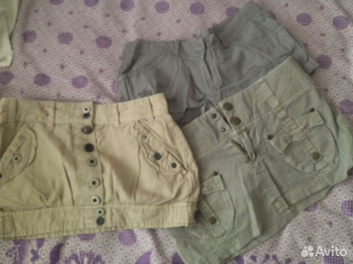 Женские джинсовые шорты и юбки