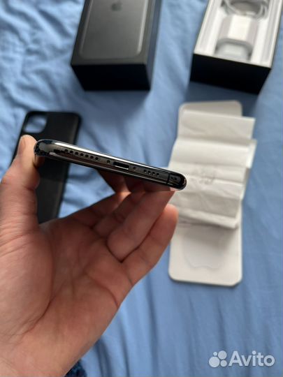 iPhone 11 Pro Max, 64 ГБ