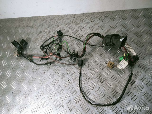 Проводка передней правой двери Audi A4 B5