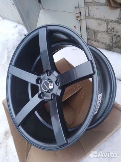 Комплект дисков Vossen CV3 R18