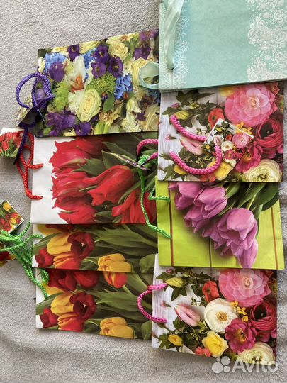 Подарочные пакеты